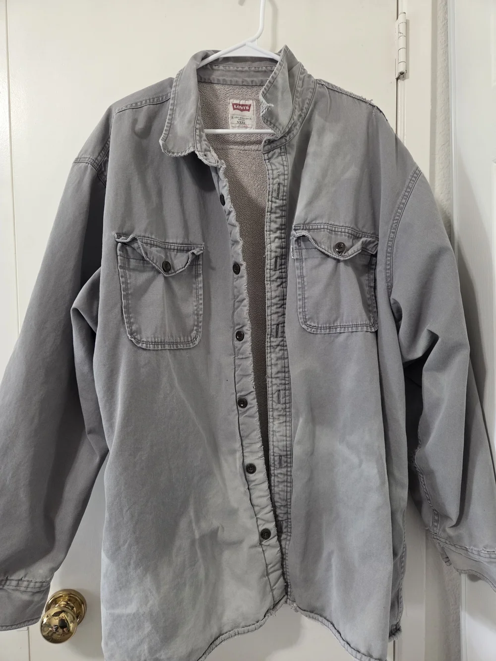 Levi's Mens XXXL Distressed Gray Sherpa Fleece Lined Button Down Workwear Jacket - Picture 2 of 8